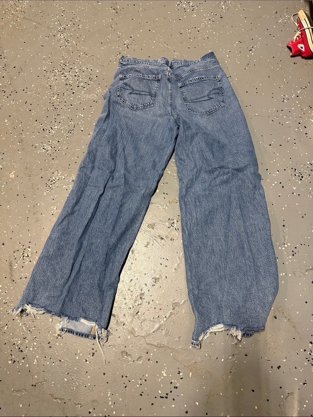 American Eagle Outfitters Light Blue Wide Leg Jeans - Picture 5 of 5